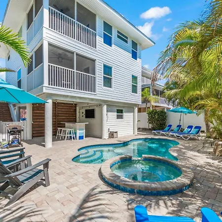Found Your Sol Mate Gorgeous Home W Pool Spa Steps To Bean Point Dogs Ok